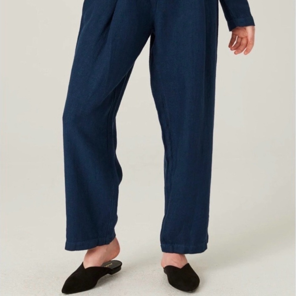 NWT Filisofia "Anna" linen pants size small in navy